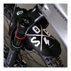 Unleazhed M01 Mudfender Edition Sons Of Battery White 7 Unleazhed M01 Mudfender Edition Sons Of Battery White -Sunringle Verkäufe unleazhed m01 mudfender edition sons of battery white3