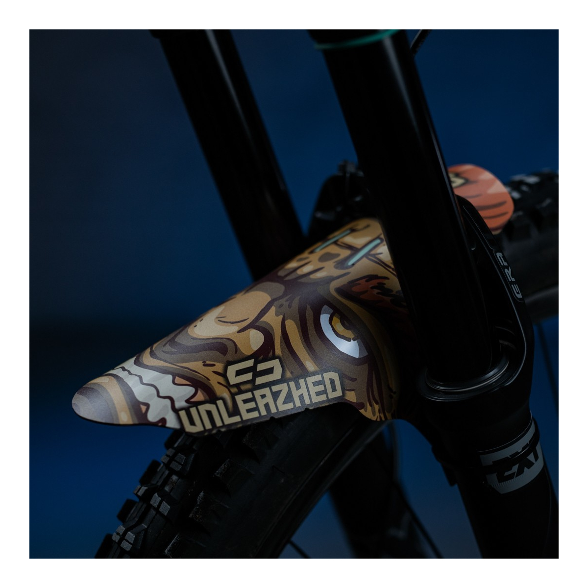 Unleazhed M01 Mudfender Jack 7 Unleazhed M01 Mudfender Jack – Bild 5